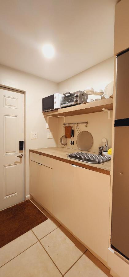 Private Aparment Studio In The Hard Of Miami Unit # 6 Opa-locka Exterior foto